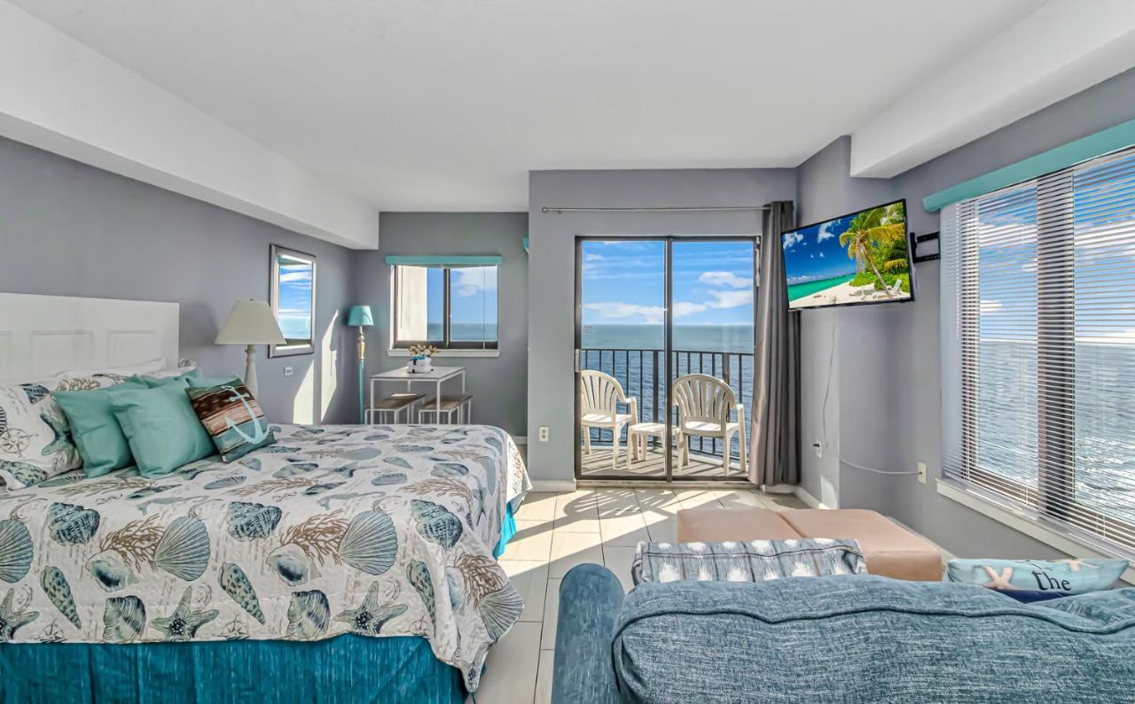 Angled Oceanfront Studio With Incredible Views! Palace Resort 1003 - Sleeps 4 Guests เมอร์เทิลบีช ภายนอก รูปภาพ